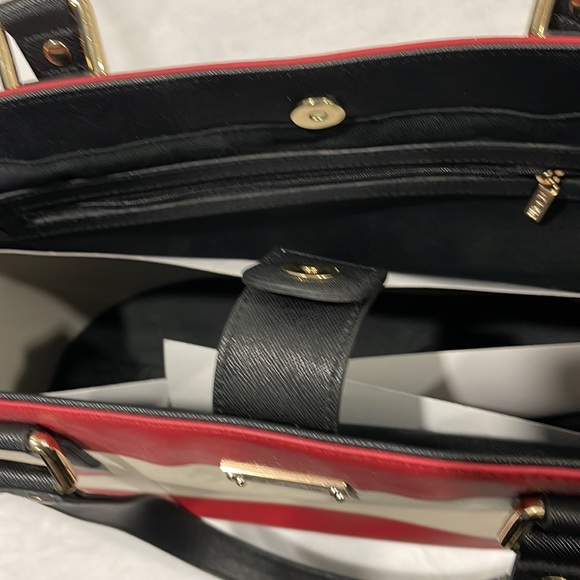 NWT St. John tote - Picture 7 of 9